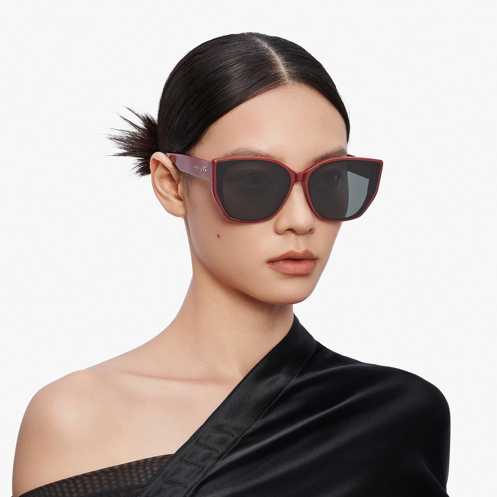 Cat Eye Sunglasses UV400 Trendy Acetate Exclusive Brand of EssilorLuxottica